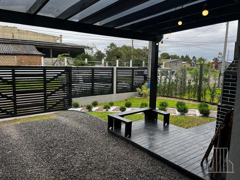 MARAVILHOSA CASA À VENDA NO BAIRRO JARDIM BEIRA MAR, EM CAPÃO DA CANOA: 5ª foto da galeria de imagens do imóvel