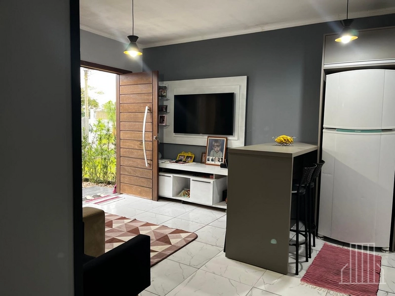 MARAVILHOSA CASA À VENDA NO BAIRRO JARDIM BEIRA MAR, EM CAPÃO DA CANOA: 16ª foto da galeria de imagens do imóvel