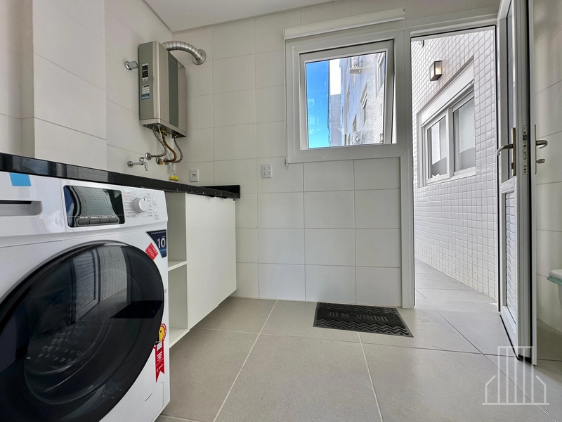 Apartamento Novo com Terraço Privativo e Piscina à Venda: 10ª foto da galeria de imagens do imóvel