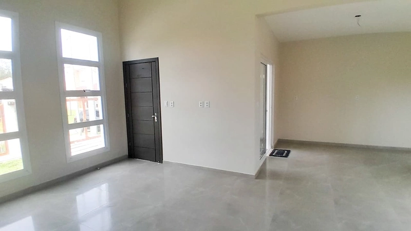 CASA A VENDA EM CAPÃO NOVO!: 6ª foto da galeria de imagens do imóvel