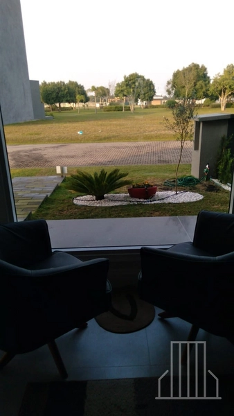 MARAVILHOSA CASA EM CONDOMÍNIO FECHADO NO BAIRRO ARROIO TEIXEIRA: 18ª foto da galeria de imagens do imóvel