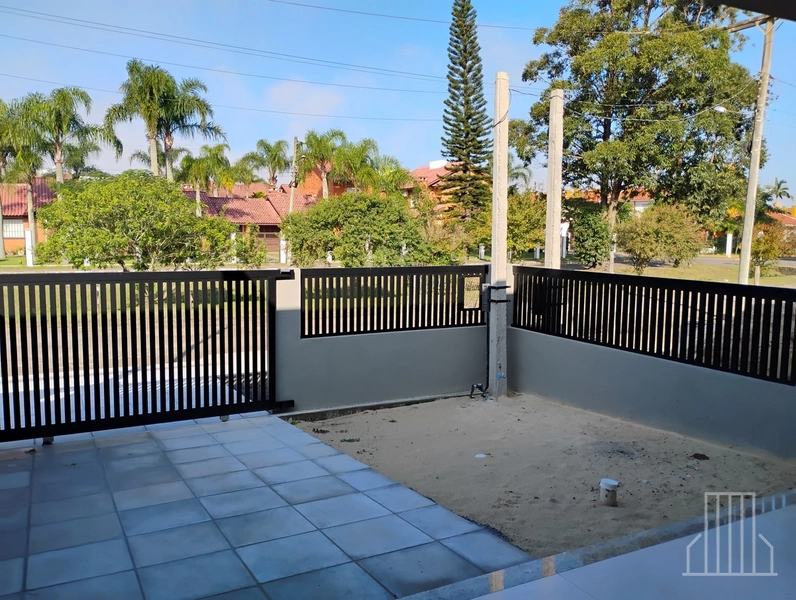 Casa Geminada à Venda em Capão Novo: 7ª foto da galeria de imagens do imóvel