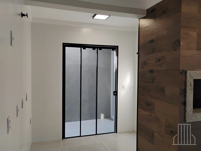 Casa Geminada à Venda em Capão Novo: 18ª foto da galeria de imagens do imóvel