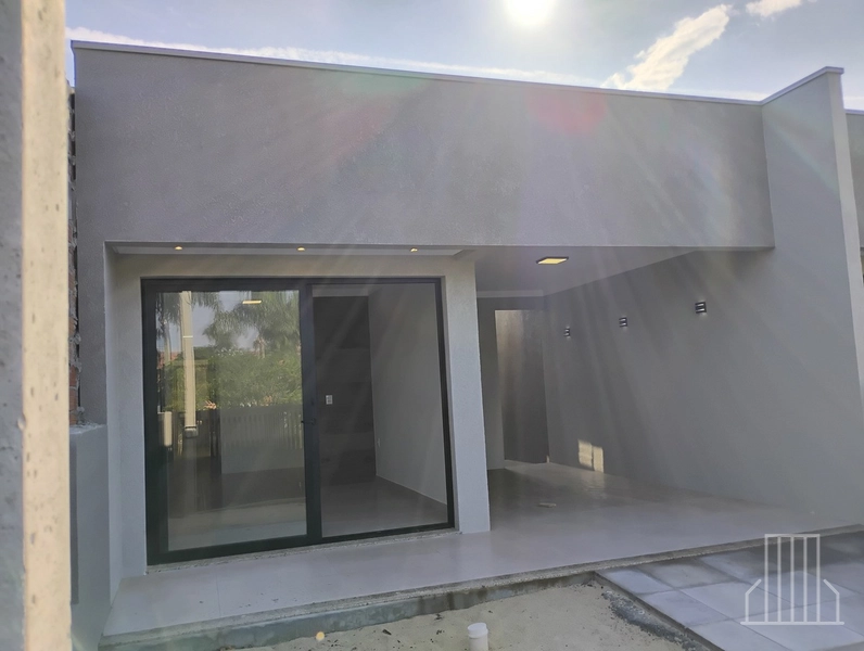 Casa Geminada à Venda em Capão Novo: 6ª foto da galeria de imagens do imóvel