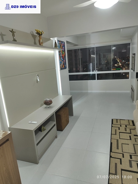 SOFISTICADO APARTAMENTO NO EDIFÍCIO ROTTERDAM – BAIRRO NAVEGANTES: 2ª foto da galeria de imagens do imóvel