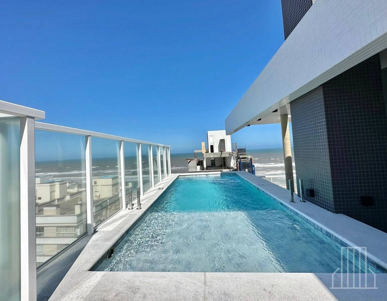 Apartamento Mobiliado com Vista para o Mar e Infraestrutura Completa e: 1ª foto da galeria de imagens do imóvel