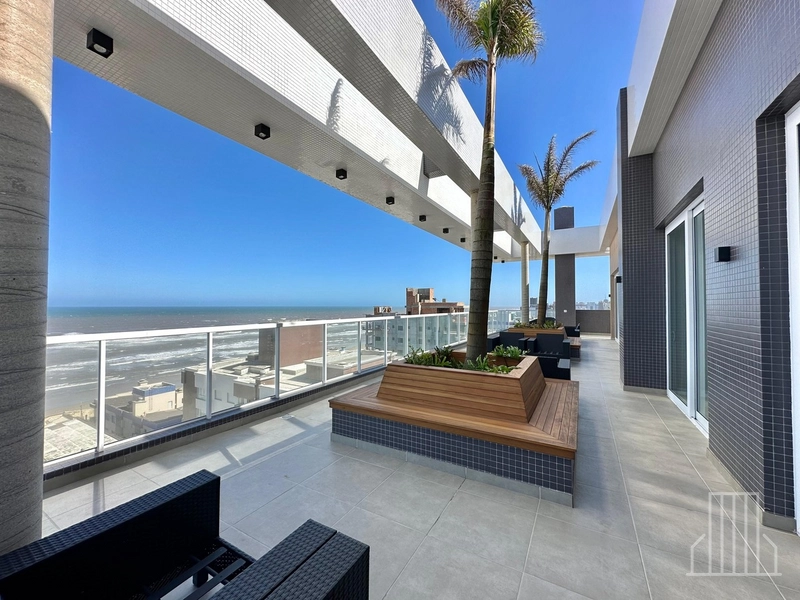 Apartamento Mobiliado com Vista para o Mar e Infraestrutura Completa e: 3ª foto da galeria de imagens do imóvel