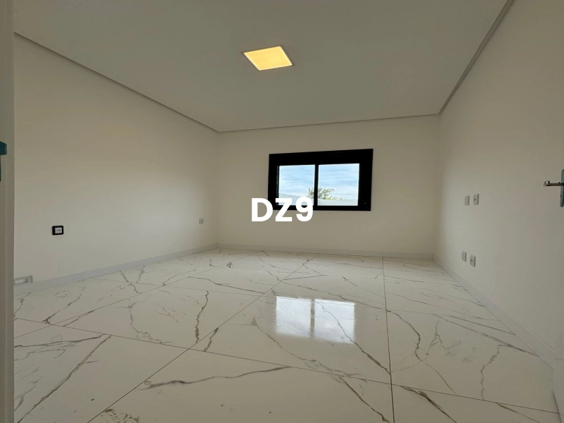 OPORTUNIDADE IMPERDÍVEL: CASA BEM LOCALIZADA À VENDA!: 1ª foto da galeria de imagens do imóvel