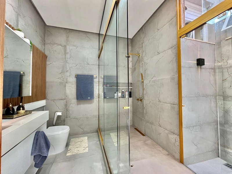 Sobrado à Venda em Capão Novo – Conforto, Qualidade e Excelente Localização: 20ª foto da galeria de imagens do imóvel