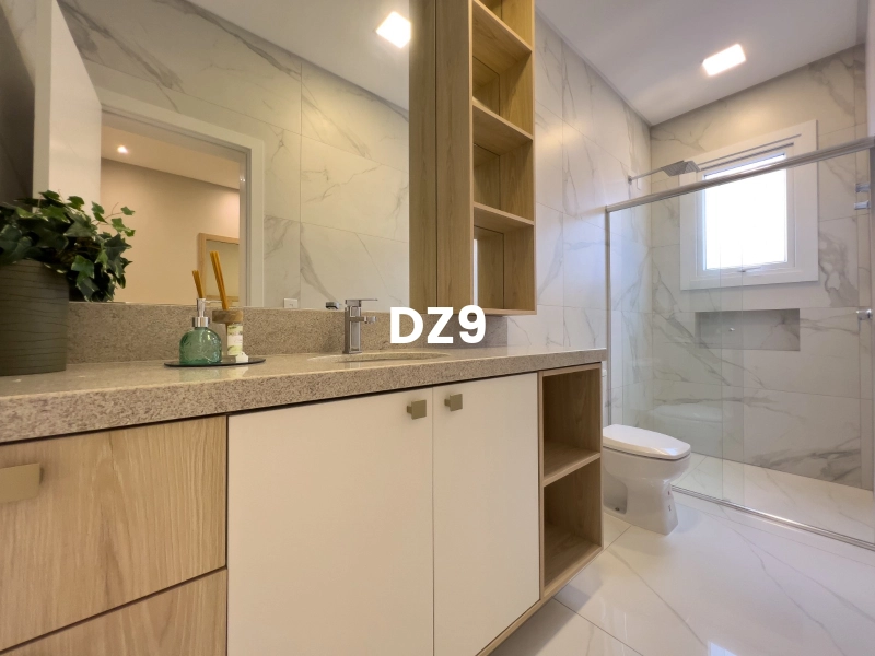 SOBRADO EM CONDOMINIO FECHADO COM 4 SUITES!: 8ª foto da galeria de imagens do imóvel