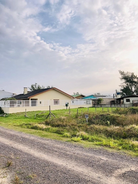 TERRENO A VENDA NO BAIRRO JARDIM BEIRA MAR!: 3ª foto da galeria de imagens do imóvel