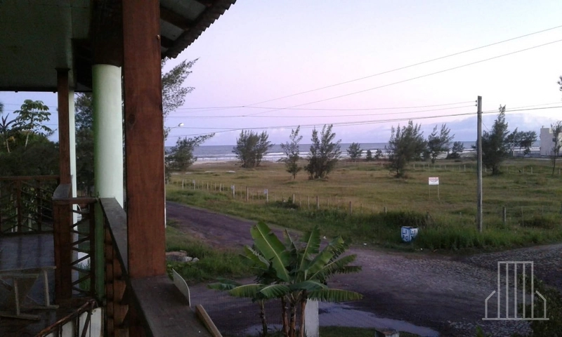 EXCELENTE POUSADA À VENDA A UMA QUADRA DO MAR EM CAPÃO DA CANOA!: 3ª foto da galeria de imagens do imóvel