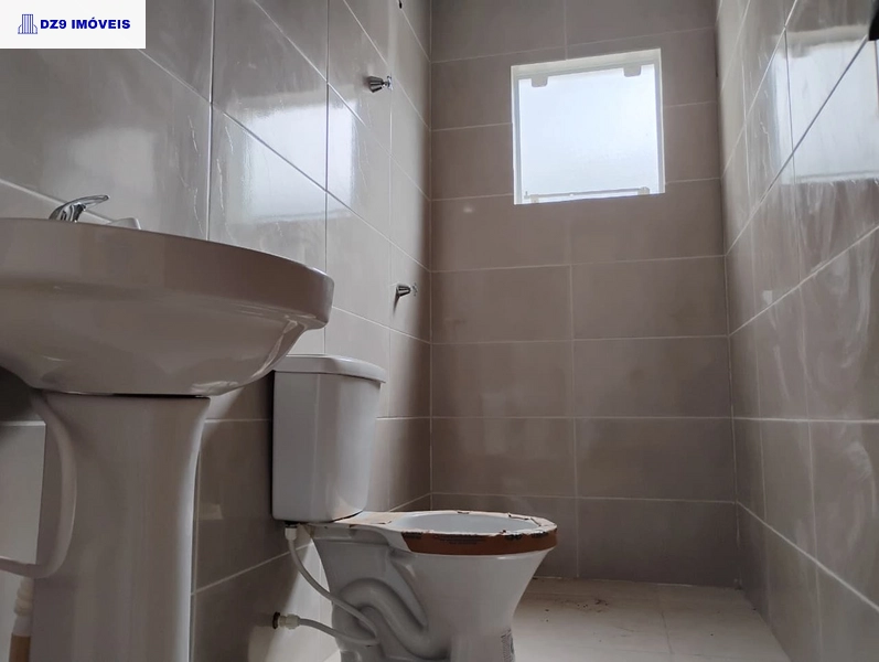 CASA GEMINADA  A VENDA EM CAPÃO NOVO: 14ª foto da galeria de imagens do imóvel