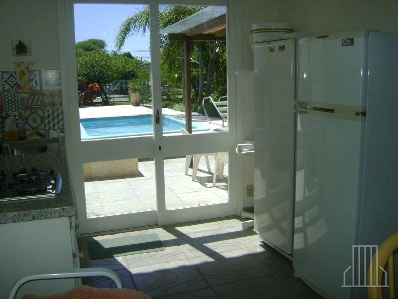 EXCELENTE SOBRADO PARA LOCAÇÃO TEMPORADA NO BAIRRO ATLÂNTIDA!: 2ª foto da galeria de imagens do imóvel