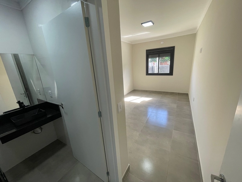 Casa Geminada à Venda em Capão Novo: 19ª foto da galeria de imagens do imóvel