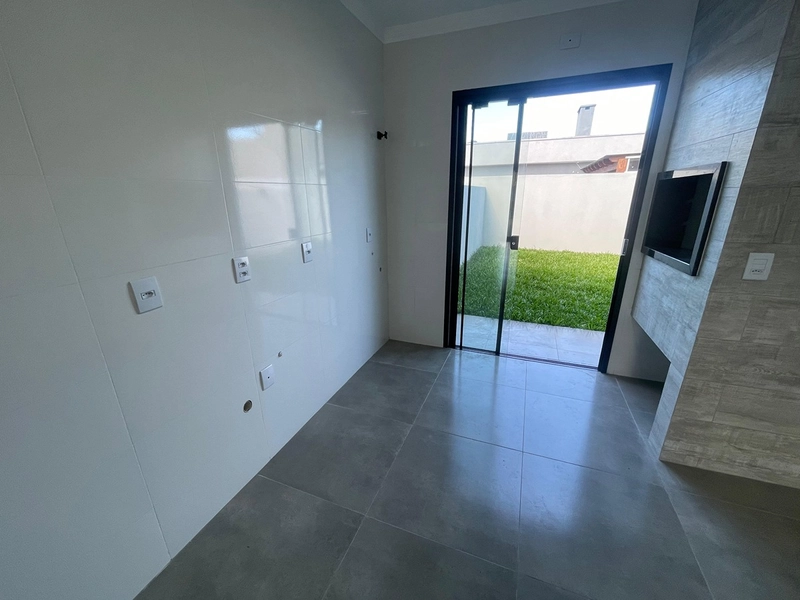 Casa Geminada à Venda em Capão Novo: 12ª foto da galeria de imagens do imóvel