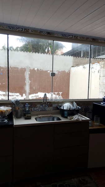 Casa Ampla e Bem Localizada com 3 Dormitórios e Pátio Livre: 3ª foto da galeria de imagens do imóvel