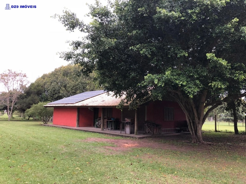 ENCANTADOR SÍTIO À BEIRA DA LAGOA EM OSÓRIO: 2ª foto da galeria de imagens do imóvel