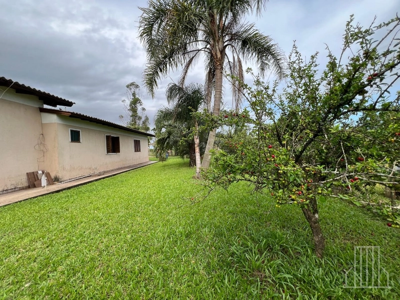 Sítio de 1,5 Hectares com Casa Completa e  Infraestrutura de Lazer!: 6ª foto da galeria de imagens do imóvel