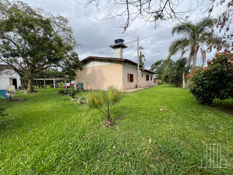 Sítio de 1,5 Hectares com Casa Completa e  Infraestrutura de Lazer!: 9ª foto da galeria de imagens do imóvel