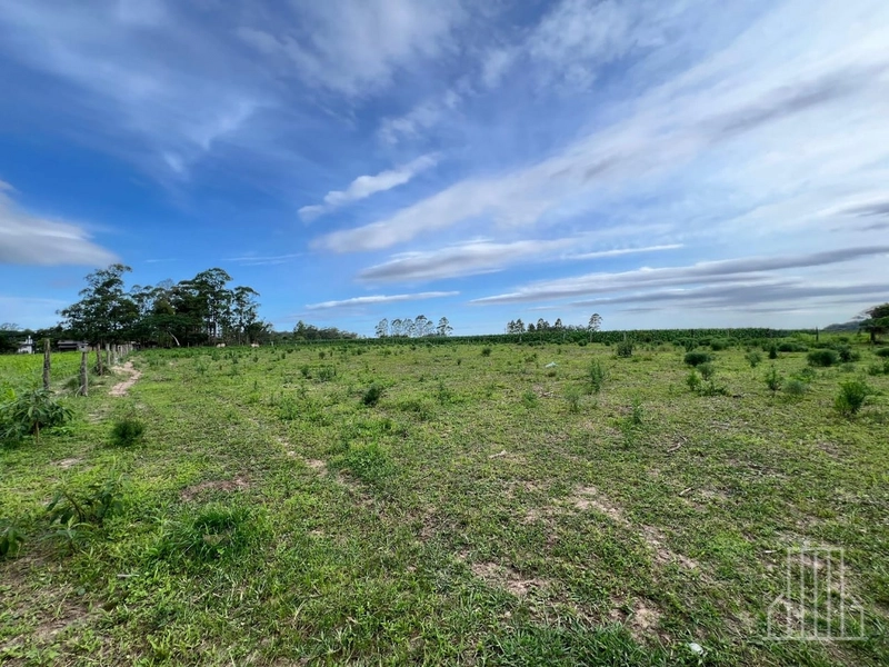 Sítio de 1,5 Hectares com Casa Completa e  Infraestrutura de Lazer!: 24ª foto da galeria de imagens do imóvel