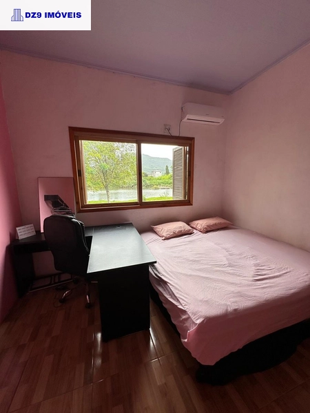 ENCANTADORA CASA À BEIRA DO RIO TRÊS FORQUILHAS: 17ª foto da galeria de imagens do imóvel