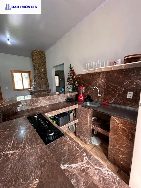 ENCANTADORA CASA À BEIRA DO RIO TRÊS FORQUILHAS: 10ª foto da galeria de imagens do imóvel