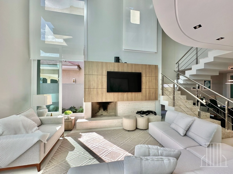 Sobrado de Alto Padrão no Condomínio Condado de Capão: 6ª foto da galeria de imagens do imóvel