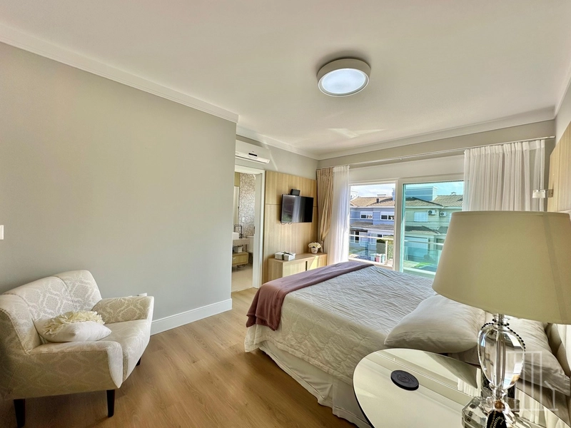 Sobrado de Alto Padrão no Condomínio Condado de Capão: 20ª foto da galeria de imagens do imóvel