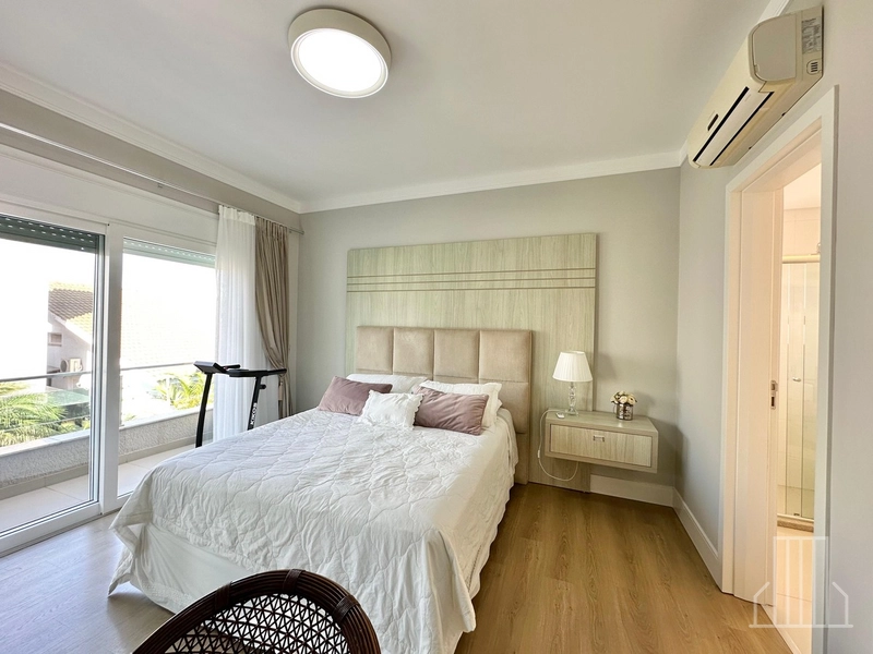 Sobrado de Alto Padrão no Condomínio Condado de Capão: 16ª foto da galeria de imagens do imóvel