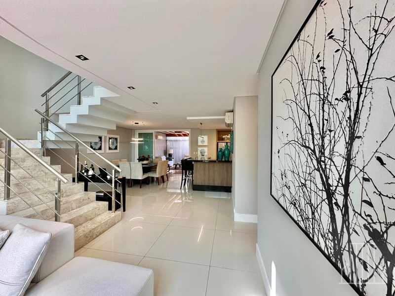 Sobrado de Alto Padrão no Condomínio Condado de Capão: 7ª foto da galeria de imagens do imóvel