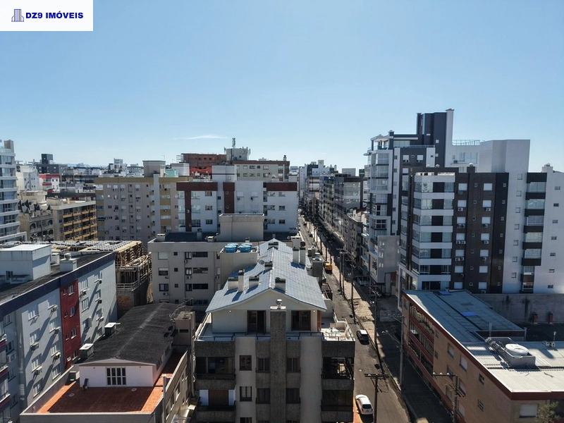 Apartamento 2 dorm com suíte na Zona Nova, a 1 quadra do mar: 2ª foto da galeria de imagens do imóvel