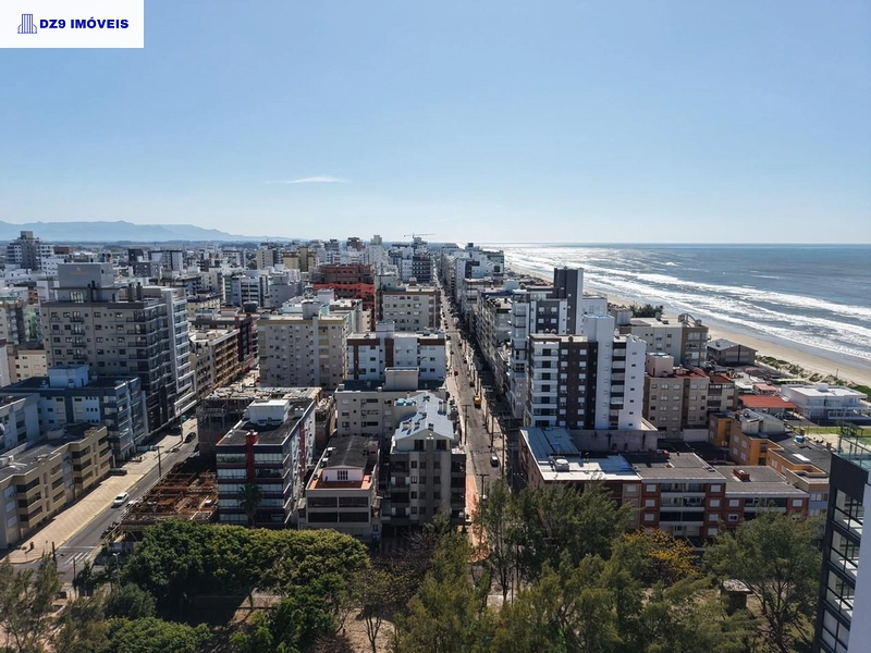 Apartamento 2 dorm com suíte na Zona Nova, a 1 quadra do mar: 3ª foto da galeria de imagens do imóvel