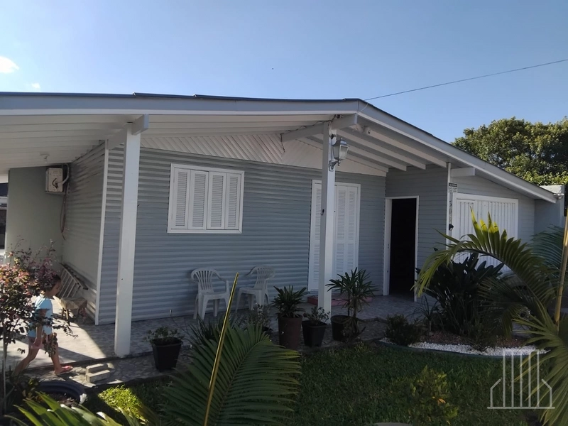 OPORTUNIDADE IMPERDÍVEL: CASA BEM LOCALIZADA À VENDA!: 2ª foto da galeria de imagens do imóvel