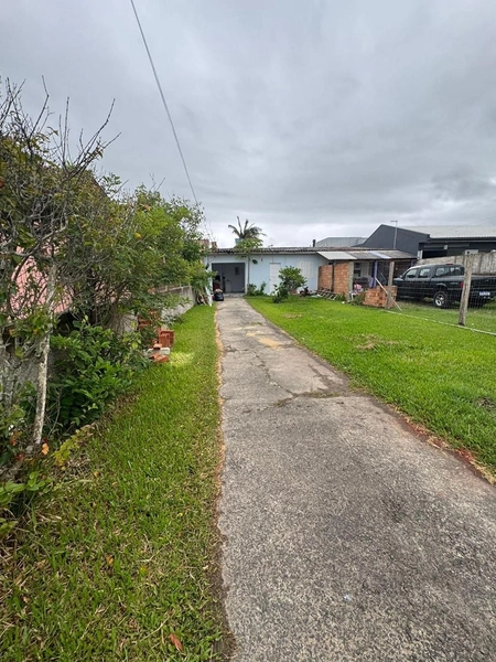 Aluguel Anual em Capão da Canoa: Conforto, Privacidade e Ótima Localização!: 1ª foto da galeria de imagens do imóvel