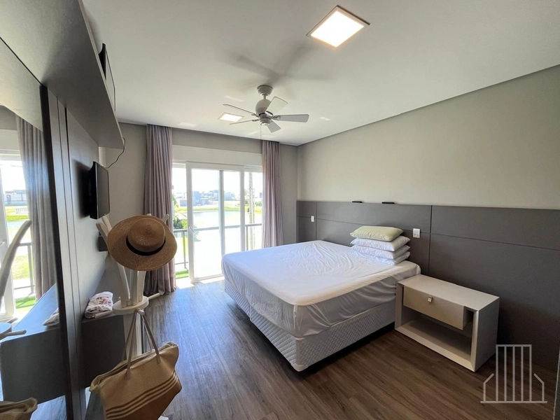 DESLUMBRANTE RESIDÊNCIA NO CONDOMÍNIO COSTA SERENA – CAPÃO DA CANOA!: 9ª foto da galeria de imagens do imóvel