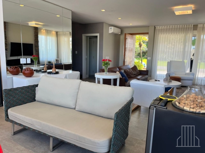 DESLUMBRANTE RESIDÊNCIA NO CONDOMÍNIO COSTA SERENA – CAPÃO DA CANOA!: 5ª foto da galeria de imagens do imóvel