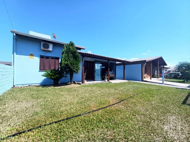 CASA TEMPORÁRIA COM 2 DORMITÓRIOS EM CAPÃO NOVO!: 2ª foto da galeria de imagens do imóvel