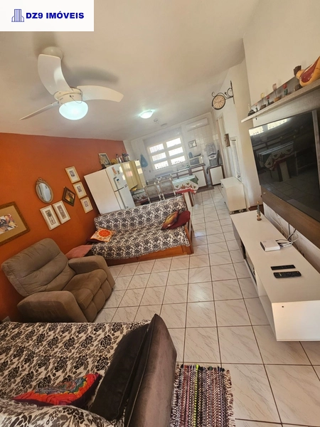 SOBRADO A VENDA EM CAPÃO NOVO!: 4ª foto da galeria de imagens do imóvel