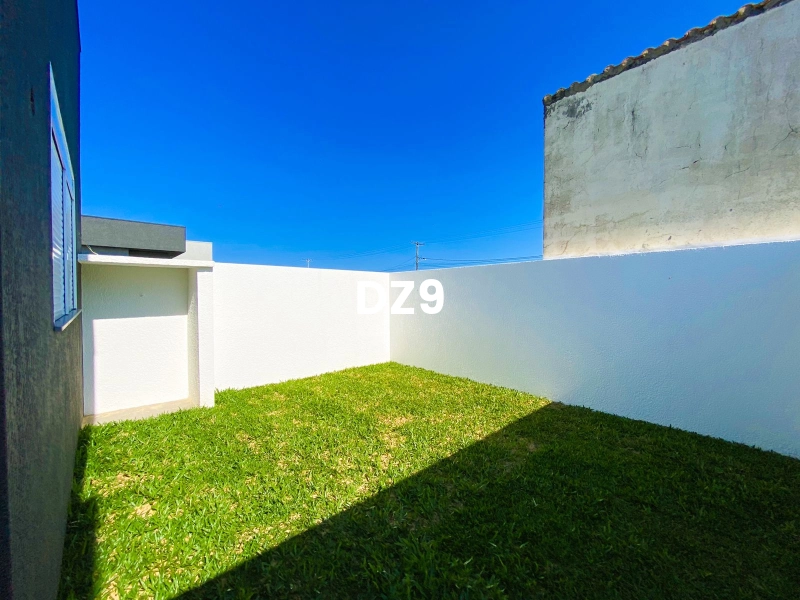 CASA GEMINADA COM 2 DORMITORIOS, SENDO 1 SUITE BEM LOCALIZADA!: 12ª foto da galeria de imagens do imóvel