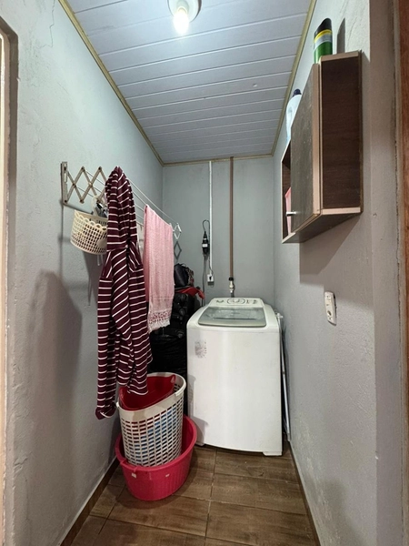 CASA COM 4 DORMITÓRIOS: 28ª foto da galeria de imagens do imóvel