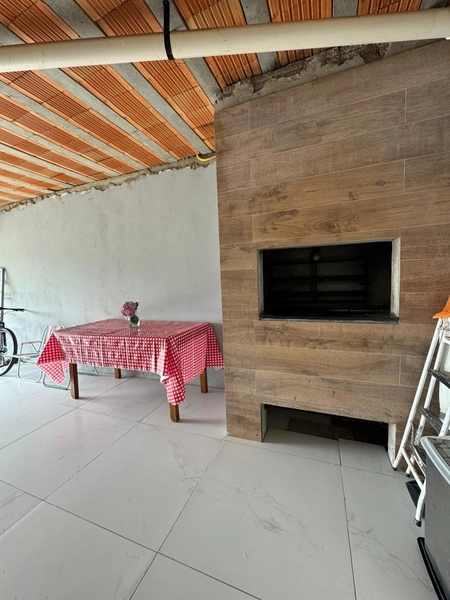 CASA COM 4 DORMITÓRIOS: 11ª foto da galeria de imagens do imóvel