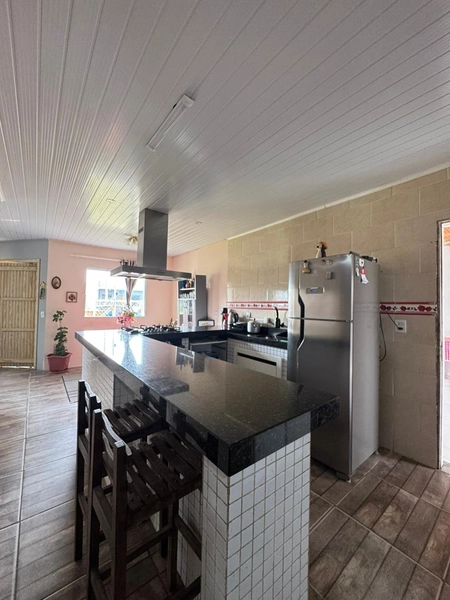 CASA COM 4 DORMITÓRIOS: 13ª foto da galeria de imagens do imóvel