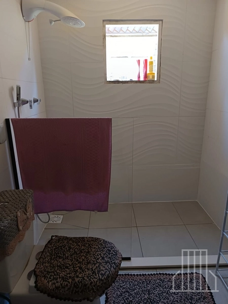 CASA COM 4 DORMITÓRIOS: 14ª foto da galeria de imagens do imóvel