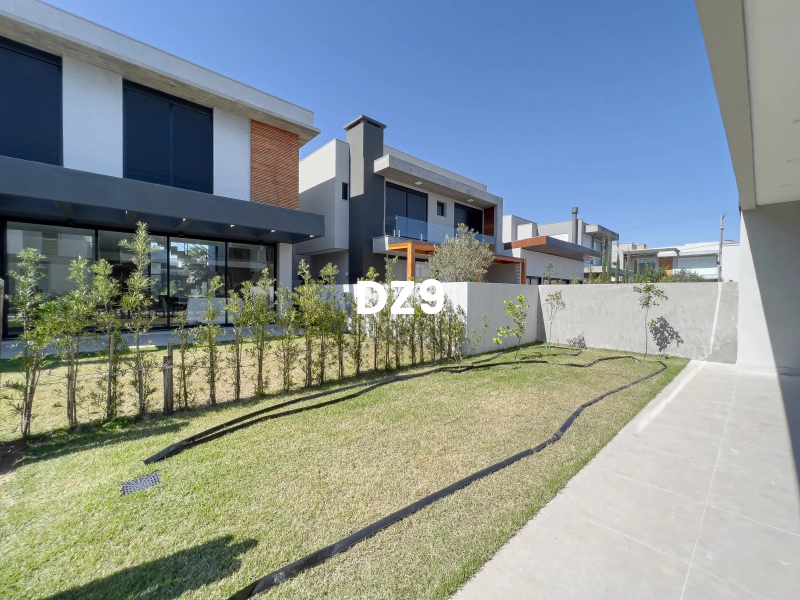 CASA COM 4 SUÍTES, LAVABO, DECORADO, COM GARAGEM!: 17ª foto da galeria de imagens do imóvel