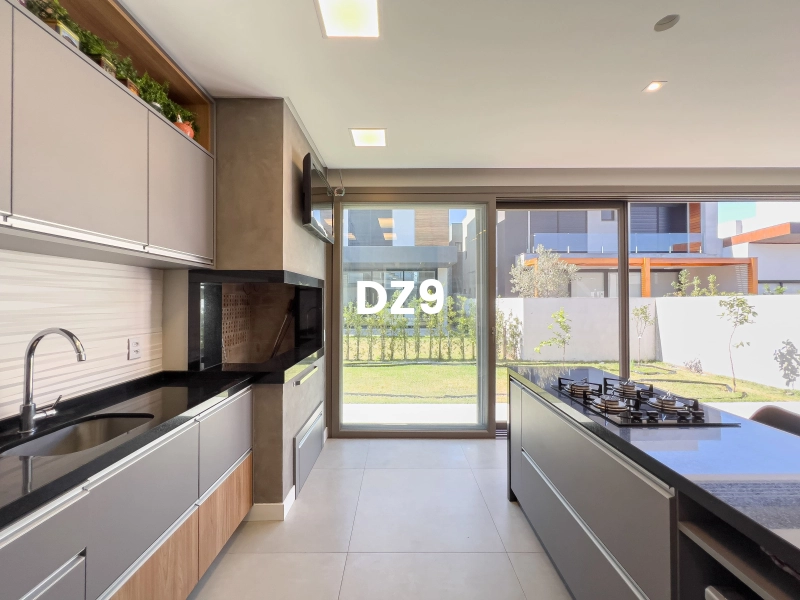 CASA COM 4 SUÍTES, LAVABO, DECORADO, COM GARAGEM!: 11ª foto da galeria de imagens do imóvel