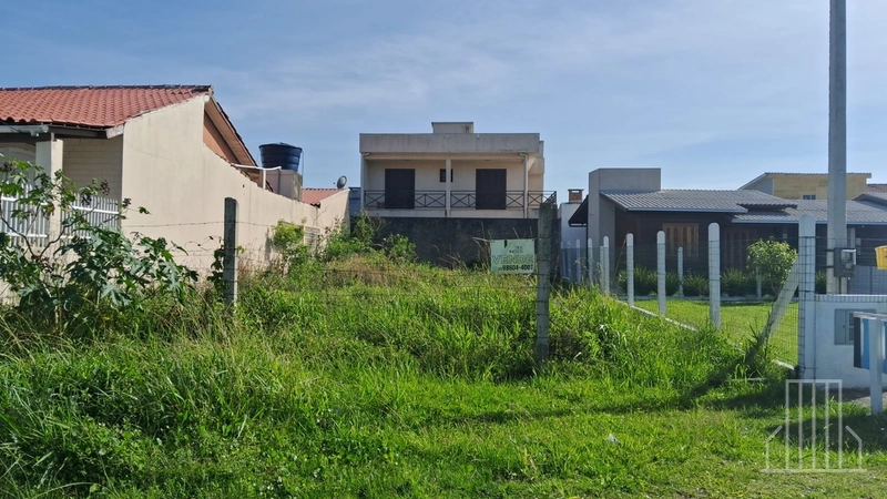 EXCELENTE TERRENO À VENDA - ÓTIMA LOCALIZAÇÃO E POTENCIAL: 3ª foto da galeria de imagens do imóvel