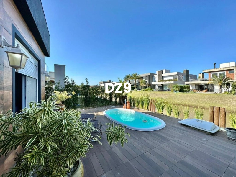 CASA EM CONDOMINIO FECHADO COM 4 SUITES BEM LOCALIZADO!: 9ª foto da galeria de imagens do imóvel