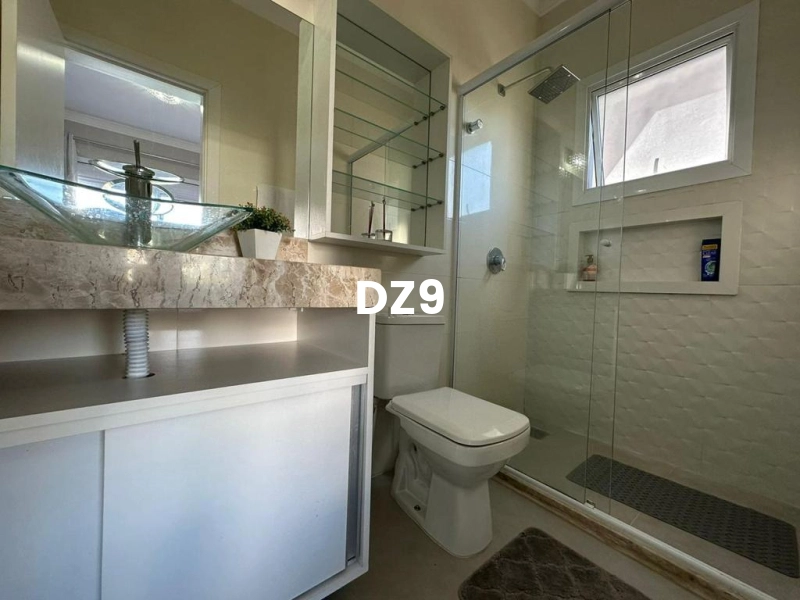 CASA EM CONDOMINIO FECHADO COM 4 SUITES BEM LOCALIZADO!: 17ª foto da galeria de imagens do imóvel