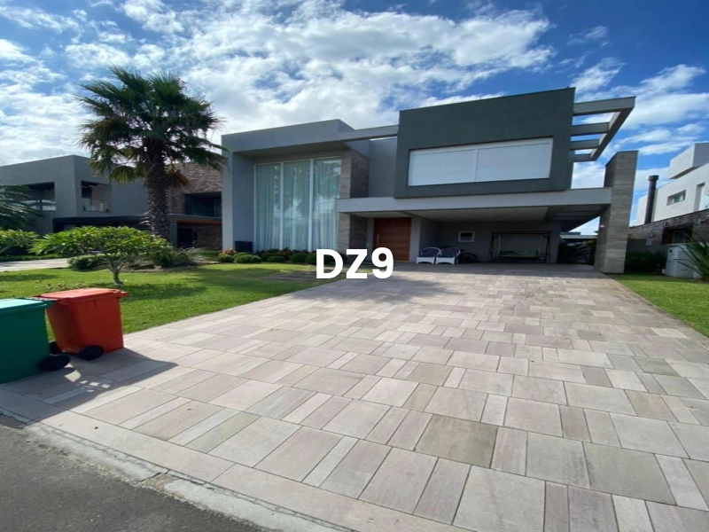 EXCLUSIVA CASA DE ALTO PADRÃO EM CONDOMÍNIO FECHADO EM XANGRI-LÁ!: 1ª foto da galeria de imagens do imóvel